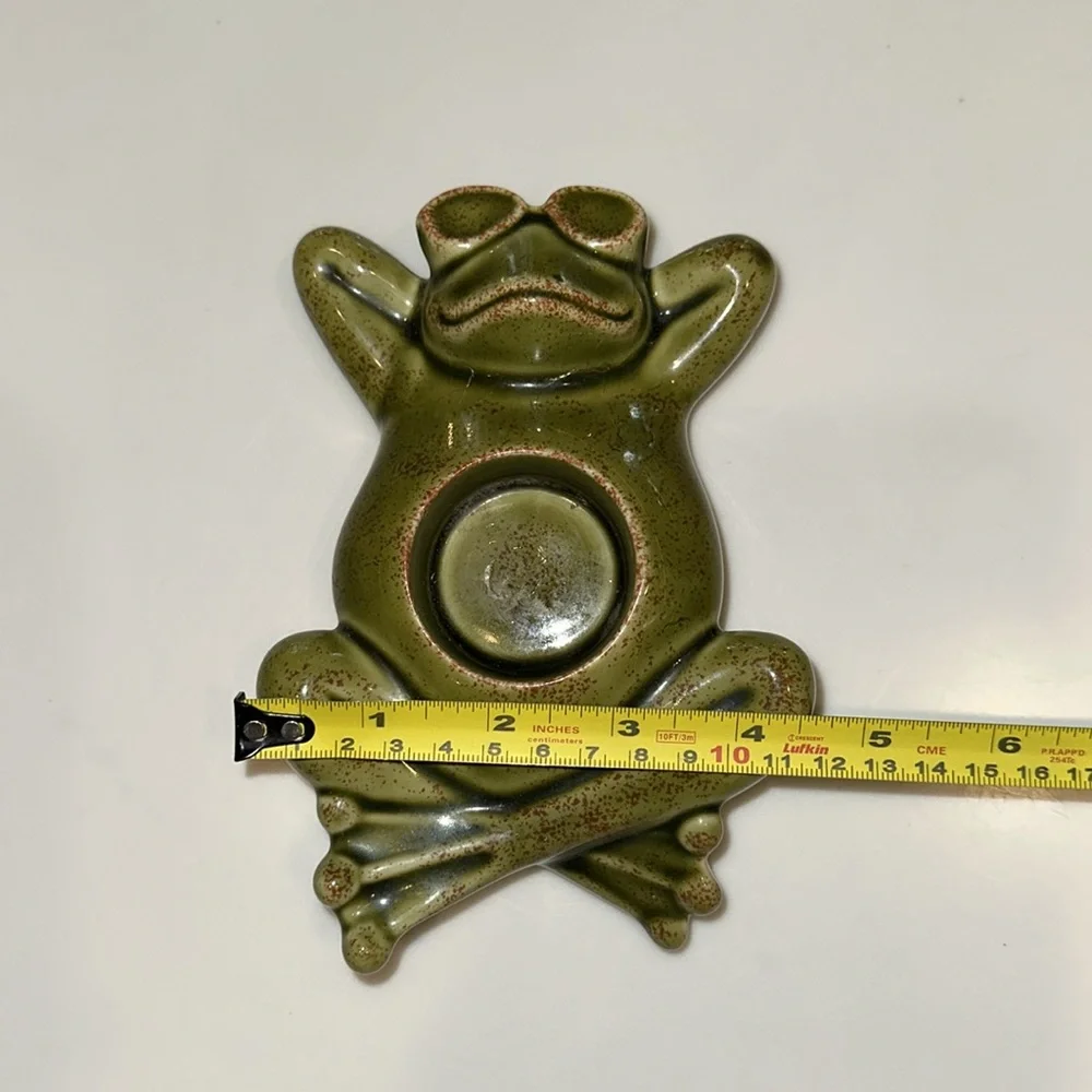 VINTAGE PARTYLITE Ceramic Sunbathing Frog Tea-light/Votive Candle Holder 7” - Picture 3 of 7